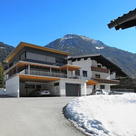 Apartman Haus Mangard 211w